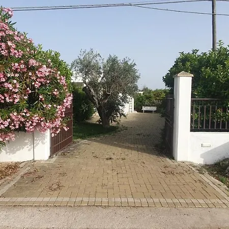 펜션 Casina Leonarda By Salento Com