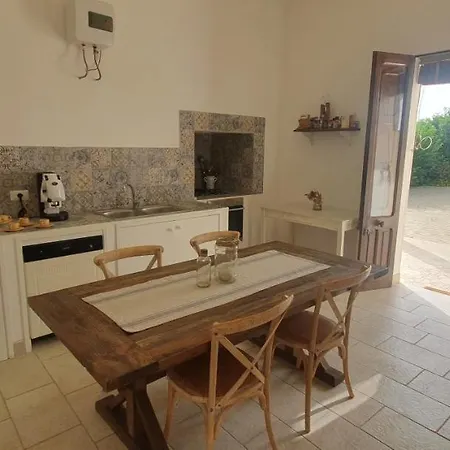 Casina Leonarda By Salento Com 펜션 *
