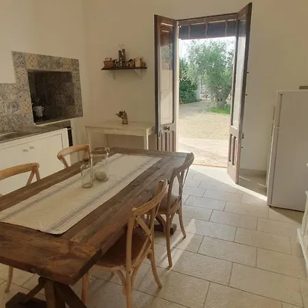 펜션 Casina Leonarda By Salento Com 나르도